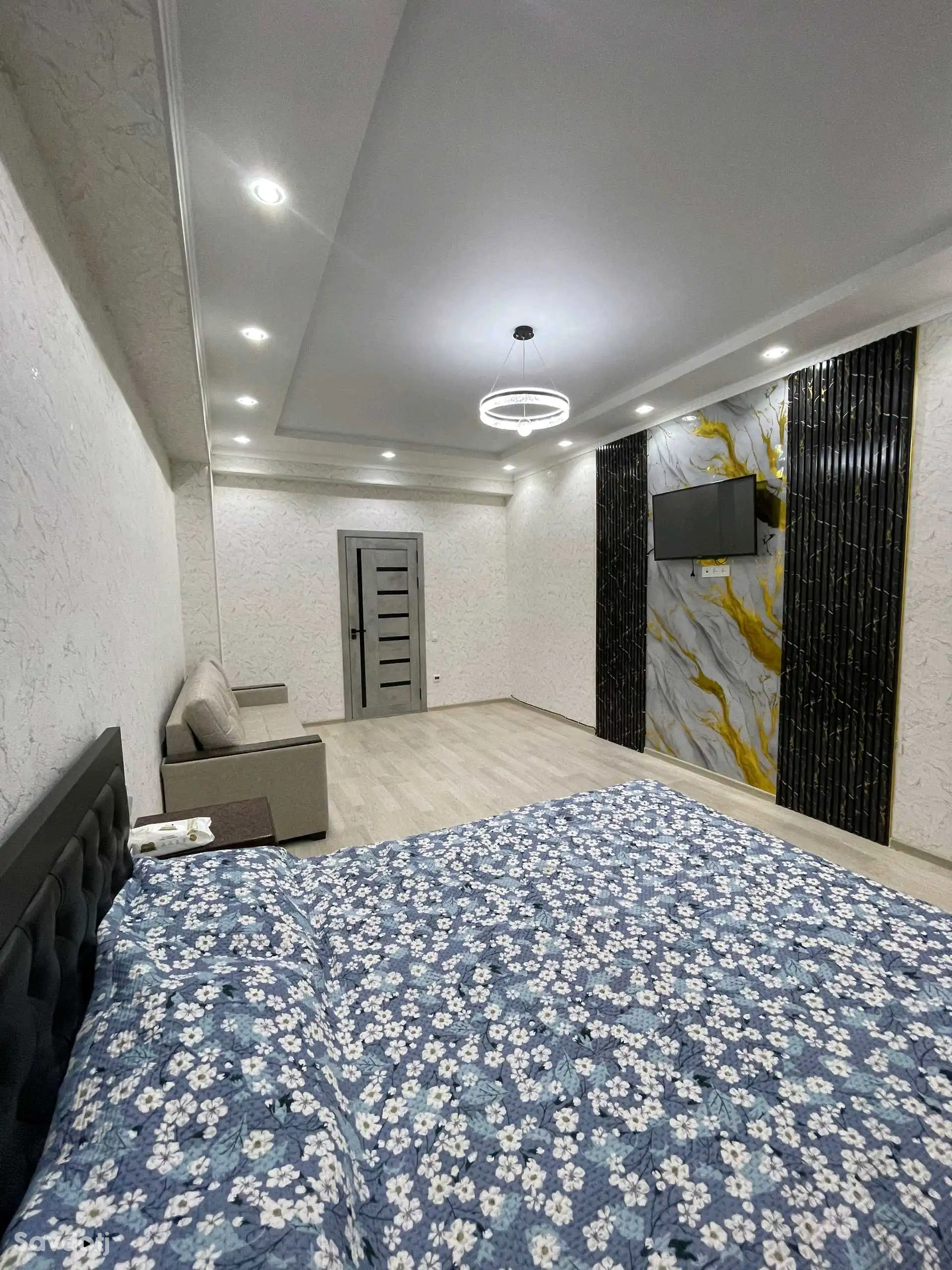 2-к квартира, Цокольный этаж, 60 м², Шелкомбинат