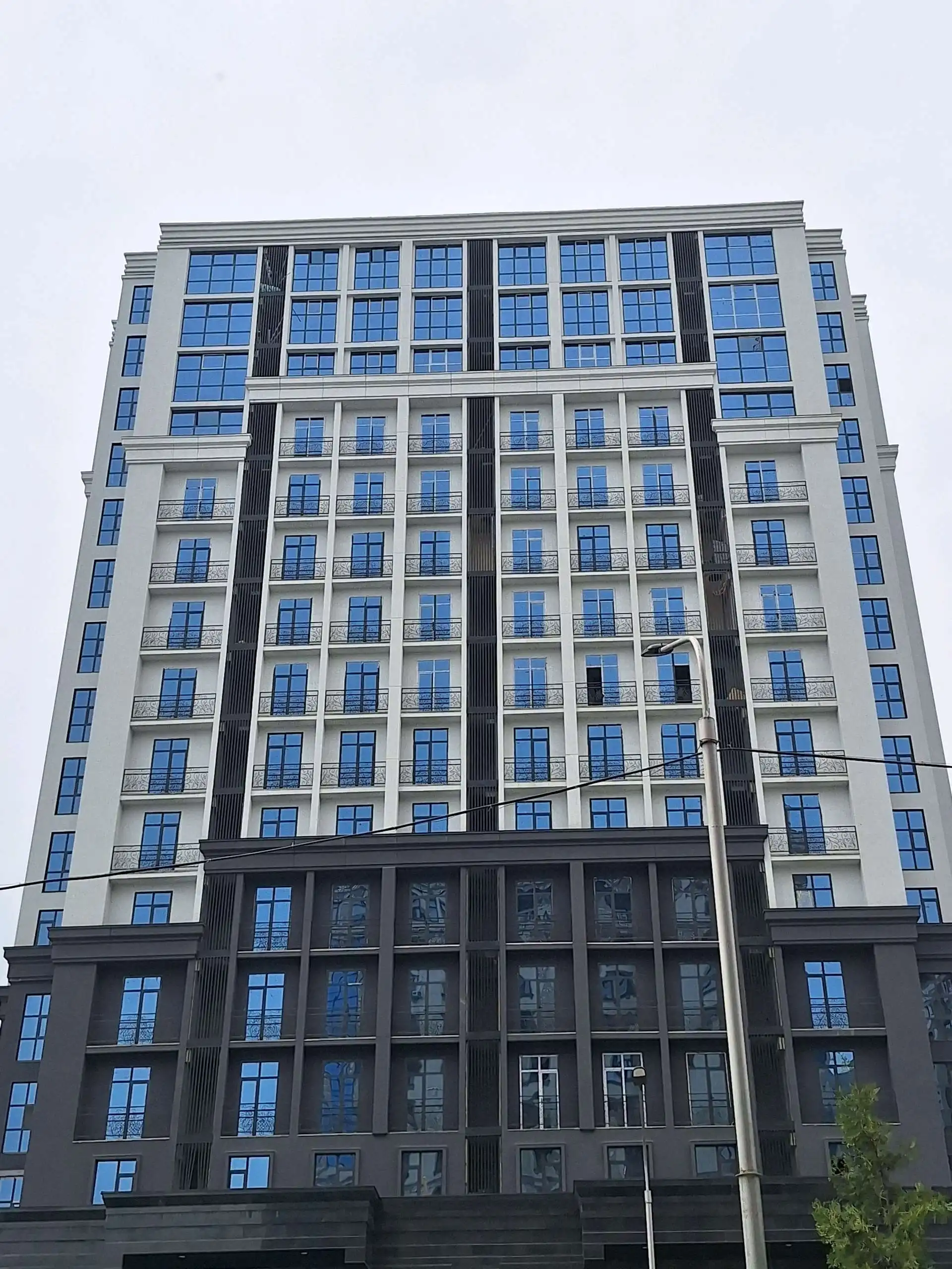 2-к квартира, 16 этаж, 61 м², кучаи шарк