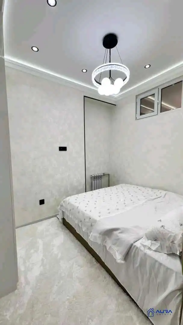 3-к квартира, 8 этаж, 72 м², шохмансур