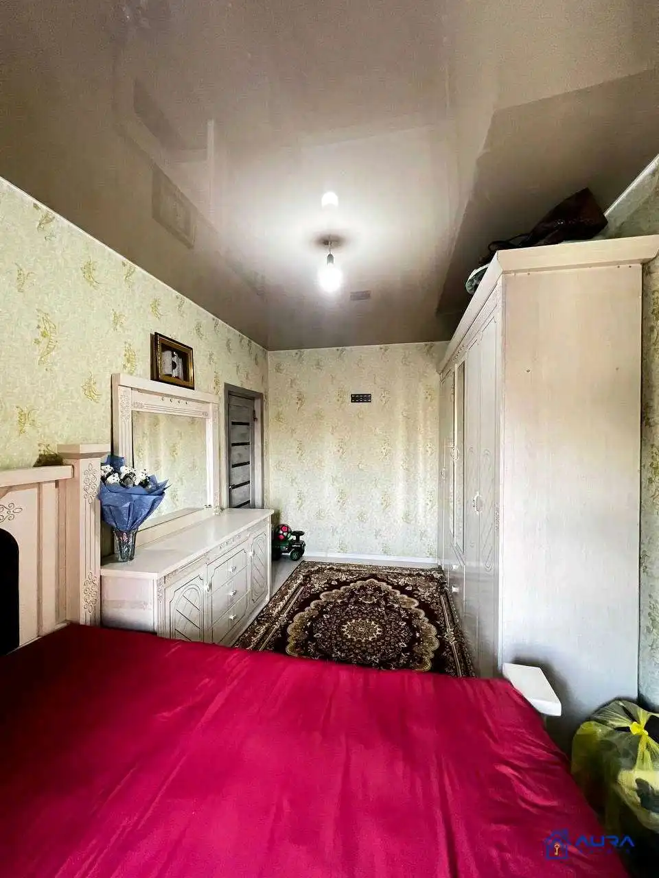 3-к квартира, 3 этаж, 100 м², Фирдавси