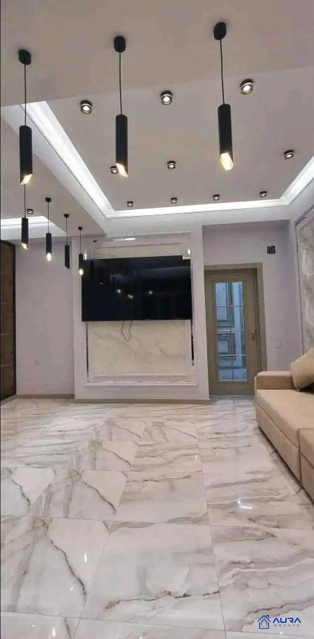 3-к квартира, 5 этаж, 110 м², Фирдавси