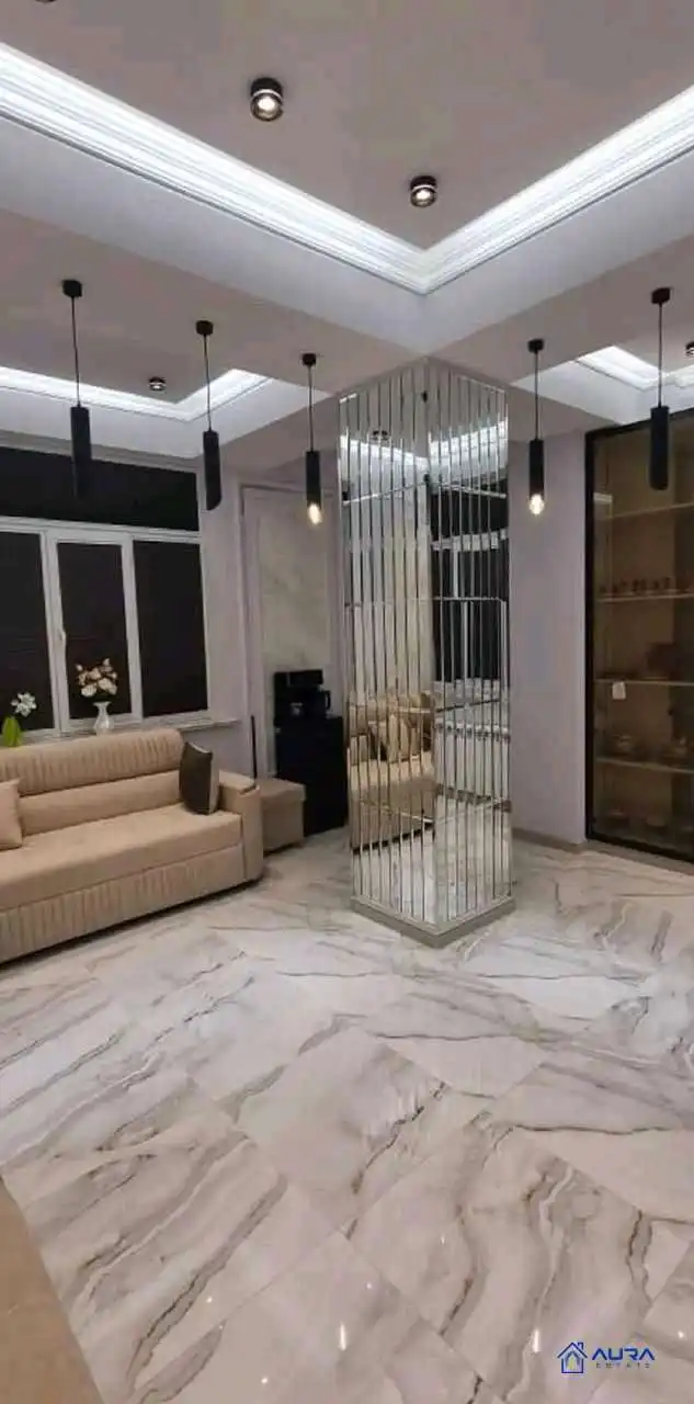 3-к квартира, 5 этаж, 110 м², Фирдавси