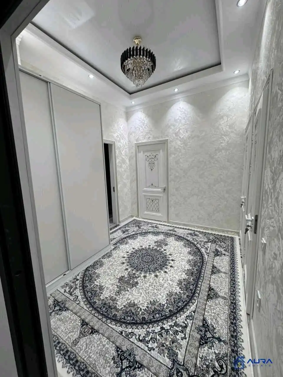 2-к квартира, 1 этаж, 53 м², Сино