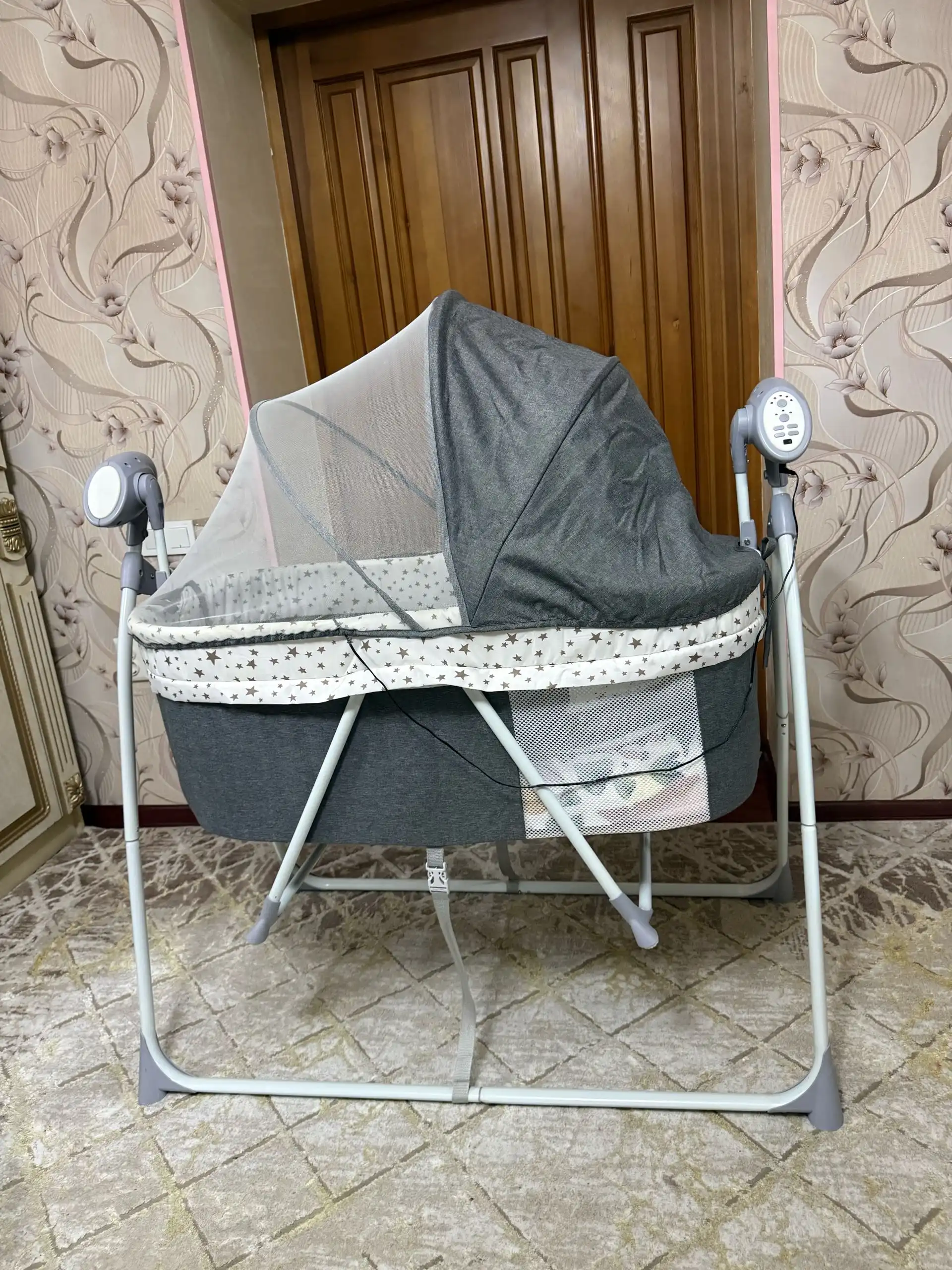 электронная качели 