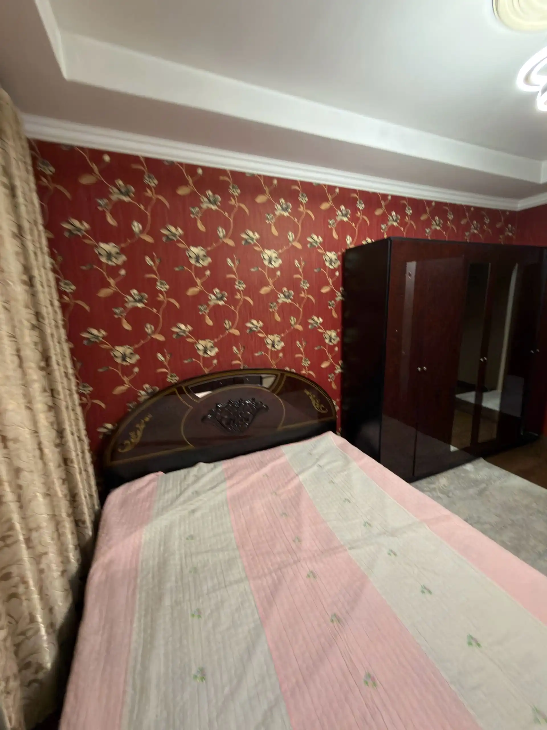 3-к квартира, 2 этаж, 65 м², айрапорт