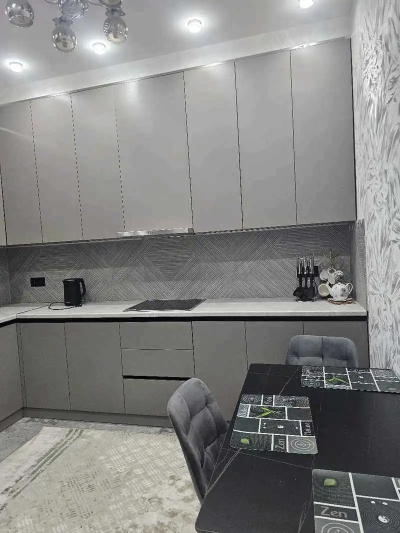 2-к квартира, 11 этаж, 70 м², 82 мкр, Қазоқон