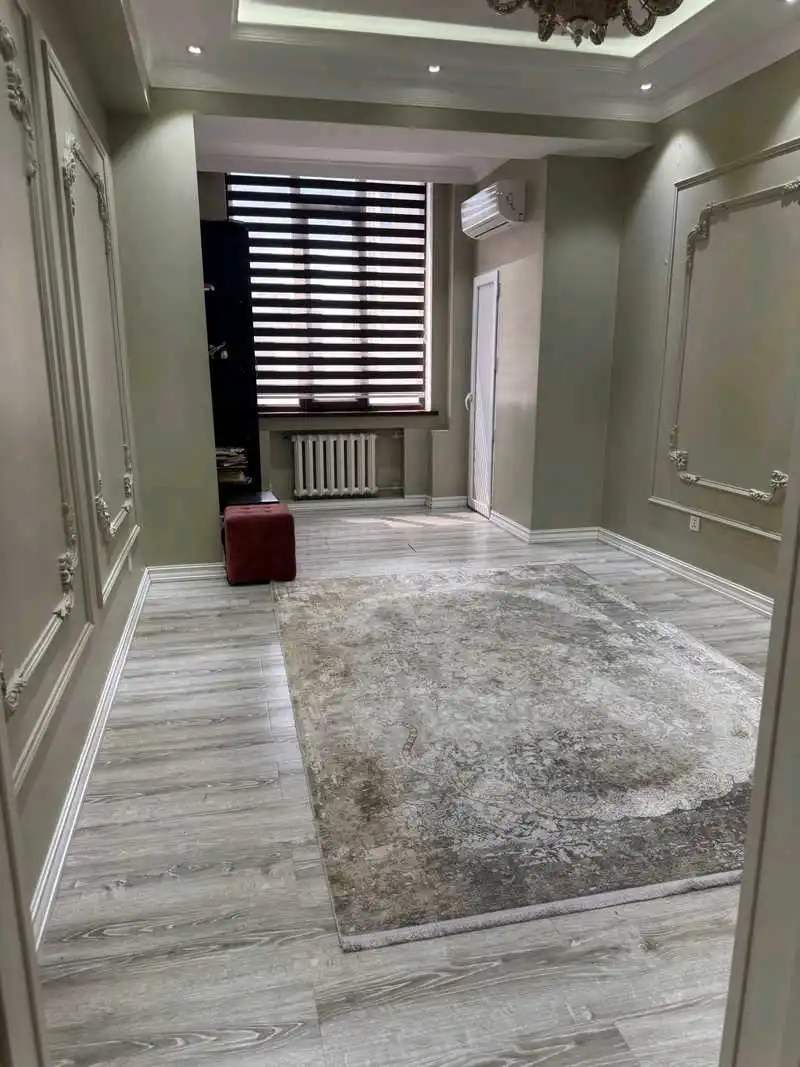 3-к квартира, 3 этаж, 118 м², скорий, на против Хилтон