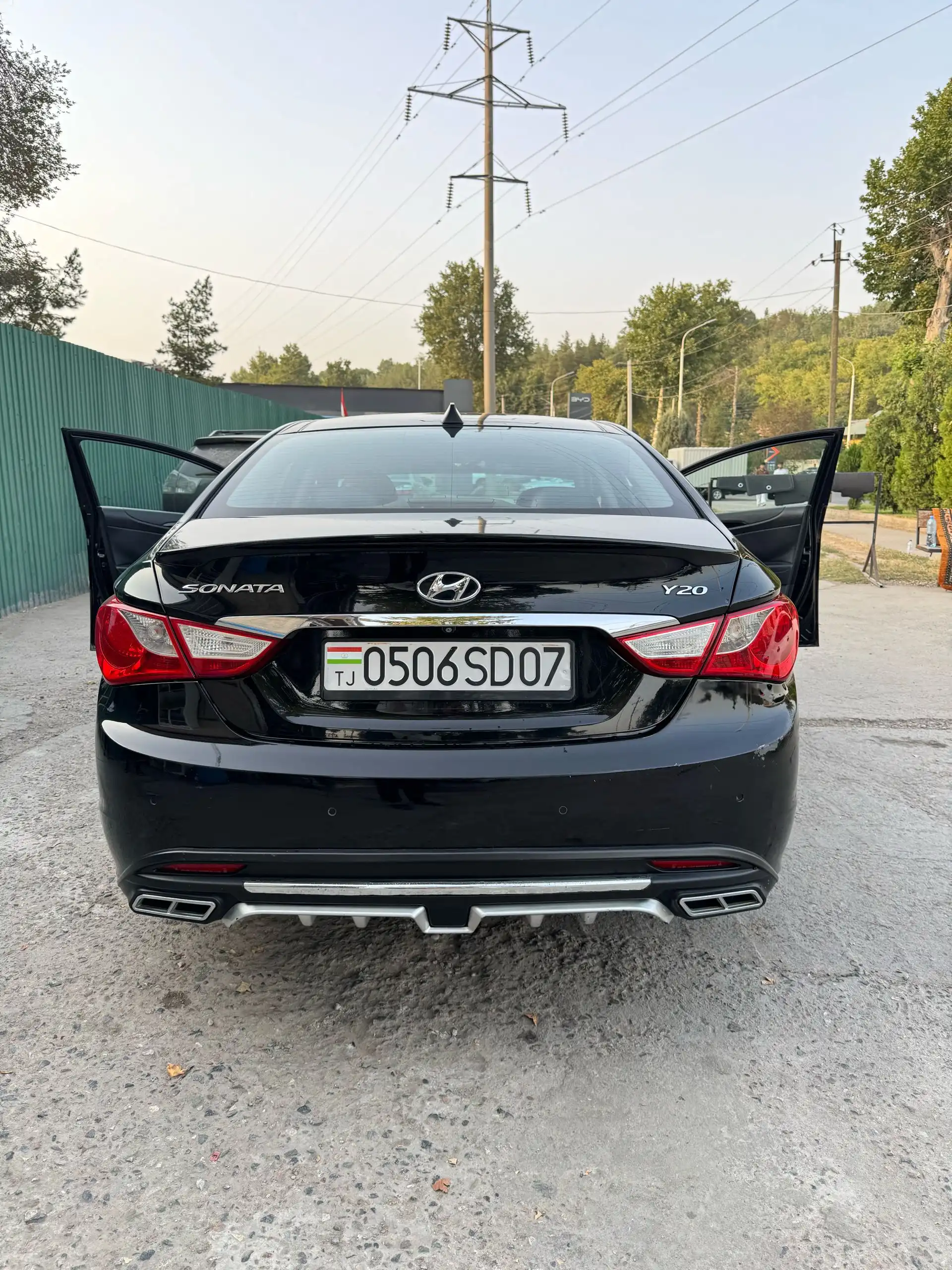 Hyundai Sonata 2011
