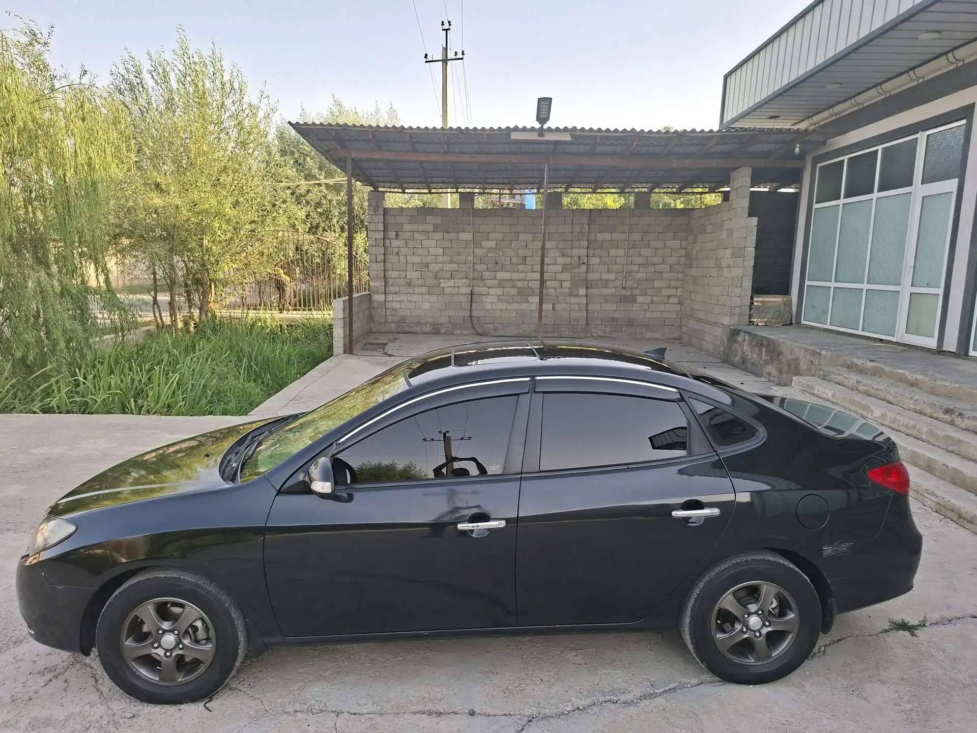 Hyundai Avante 2010