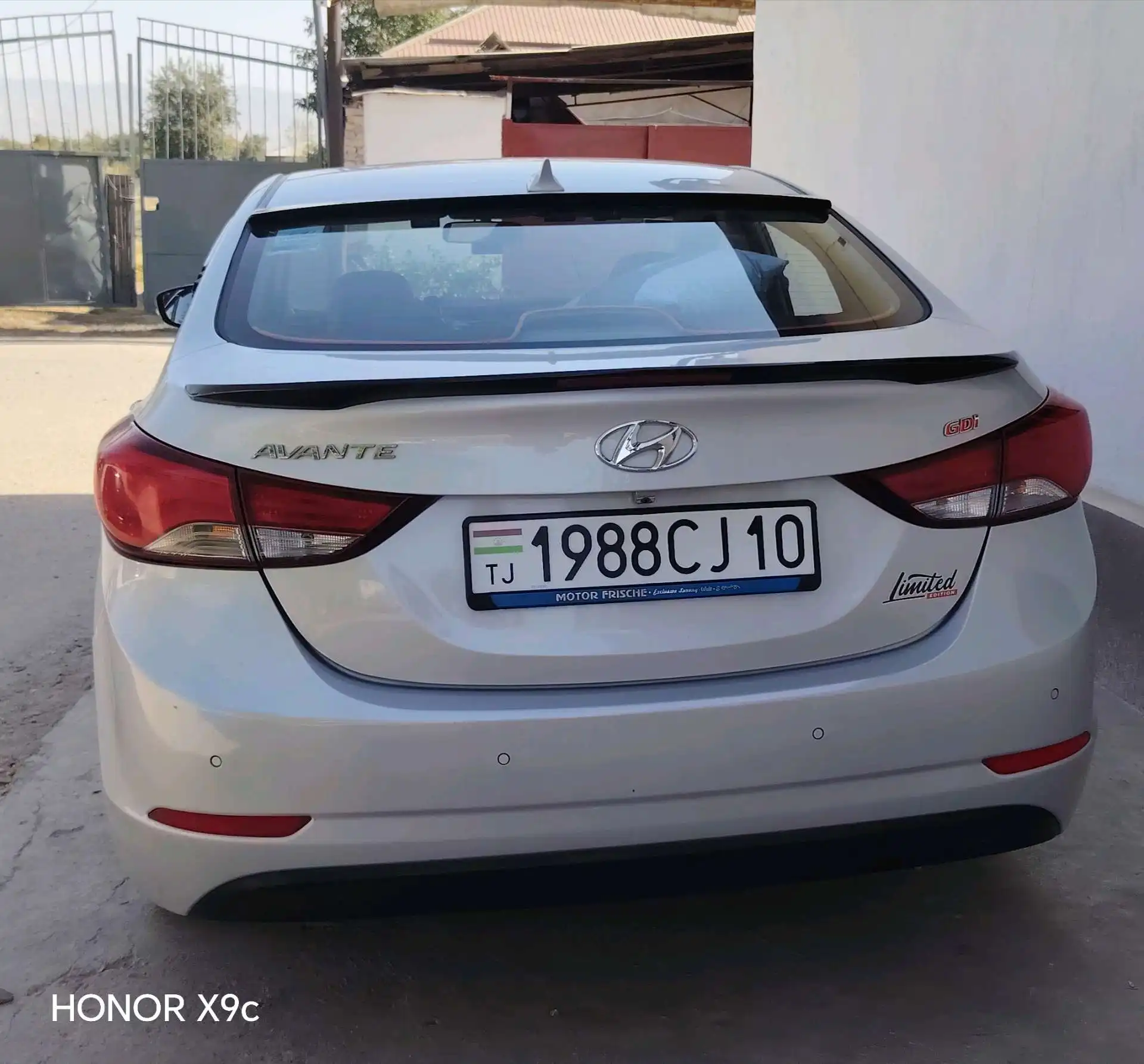 Hyundai Avante 2014