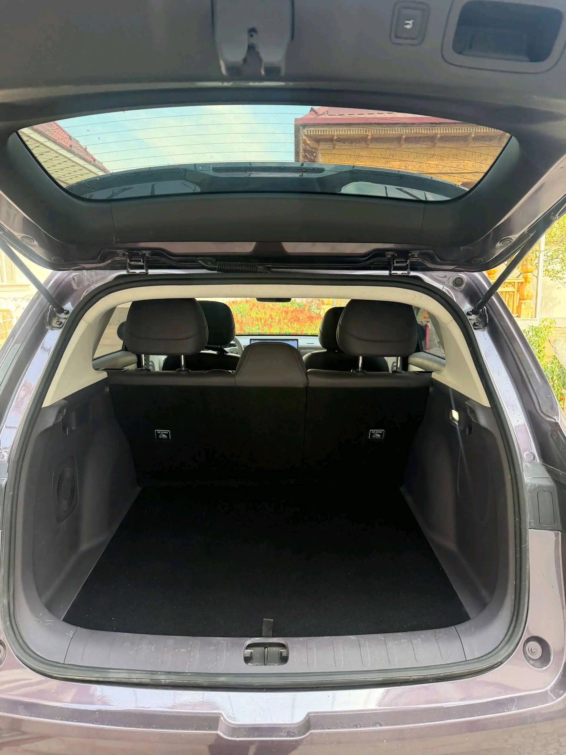 Leapmotor B10