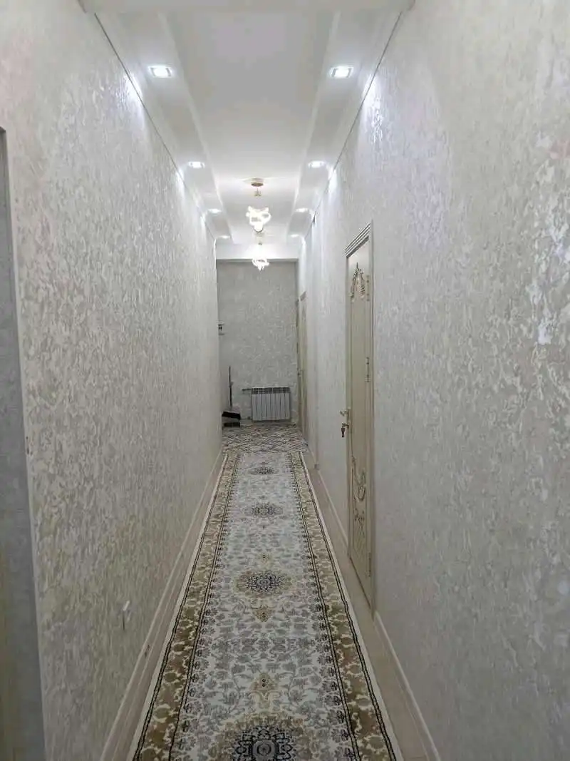 3-к квартира, 4 этаж, 75 м², Шоҳмансур, Айнӣ 64/2