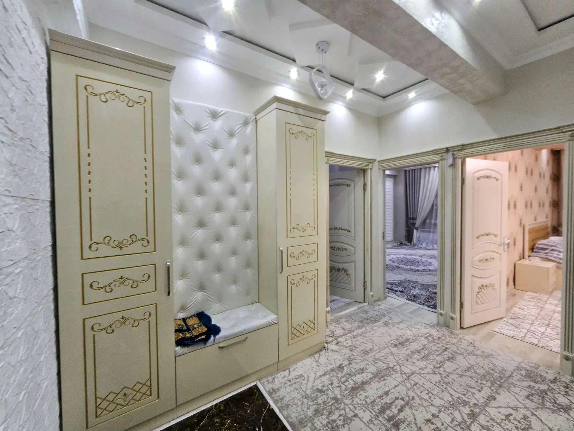 2-к квартира, 10 этаж, 65 м², шохмансур