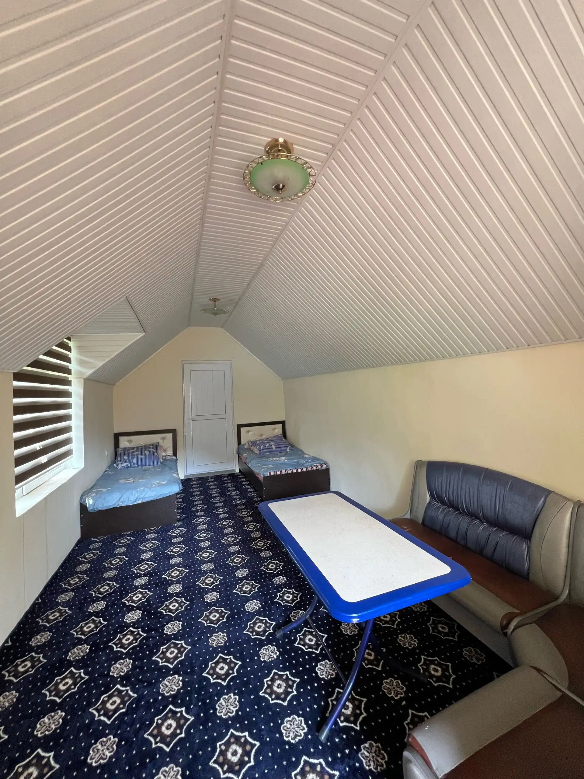 1 этажный, 3-комн. дом, 300 м², 7 соток, варзоб 27 км