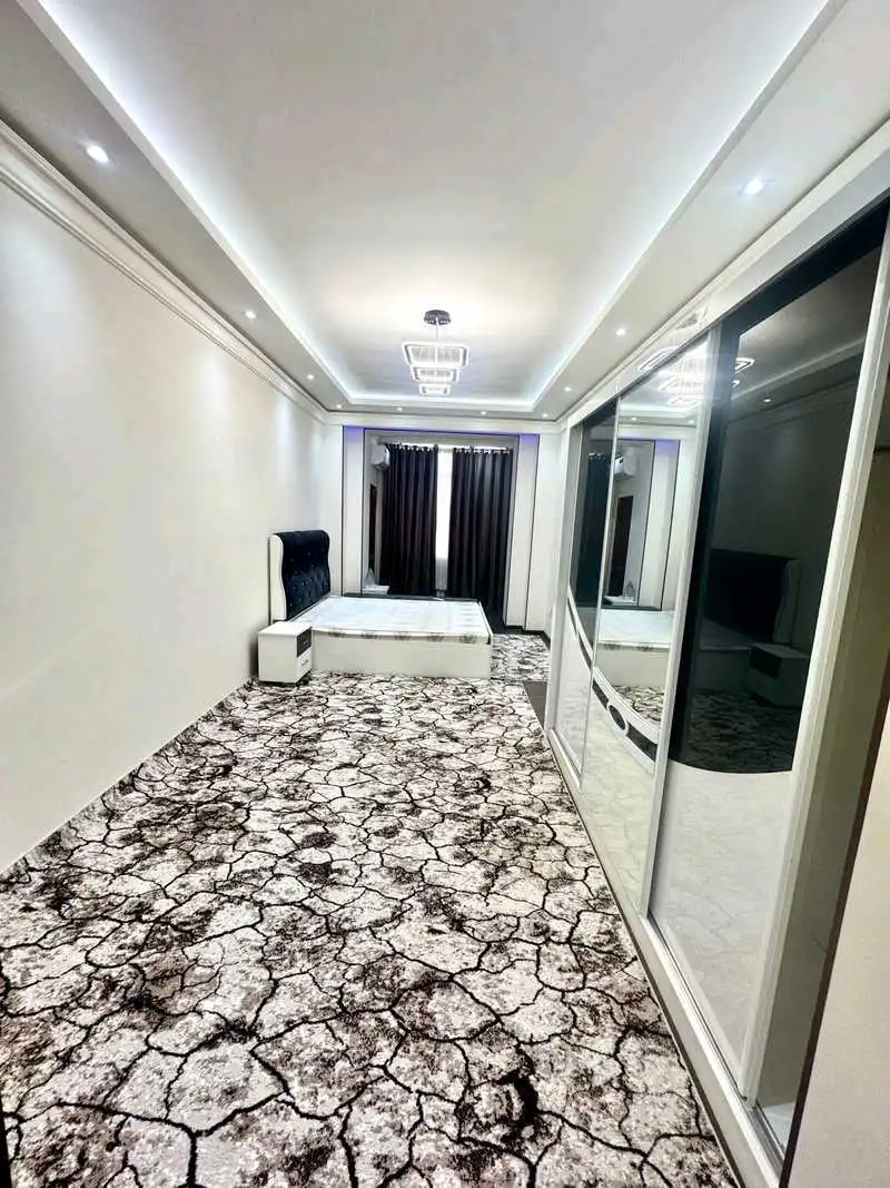 2-к квартира, 2 этаж, 100 м², И. Сомонӣ, кучаи Шодмони 53, назди Мадраса