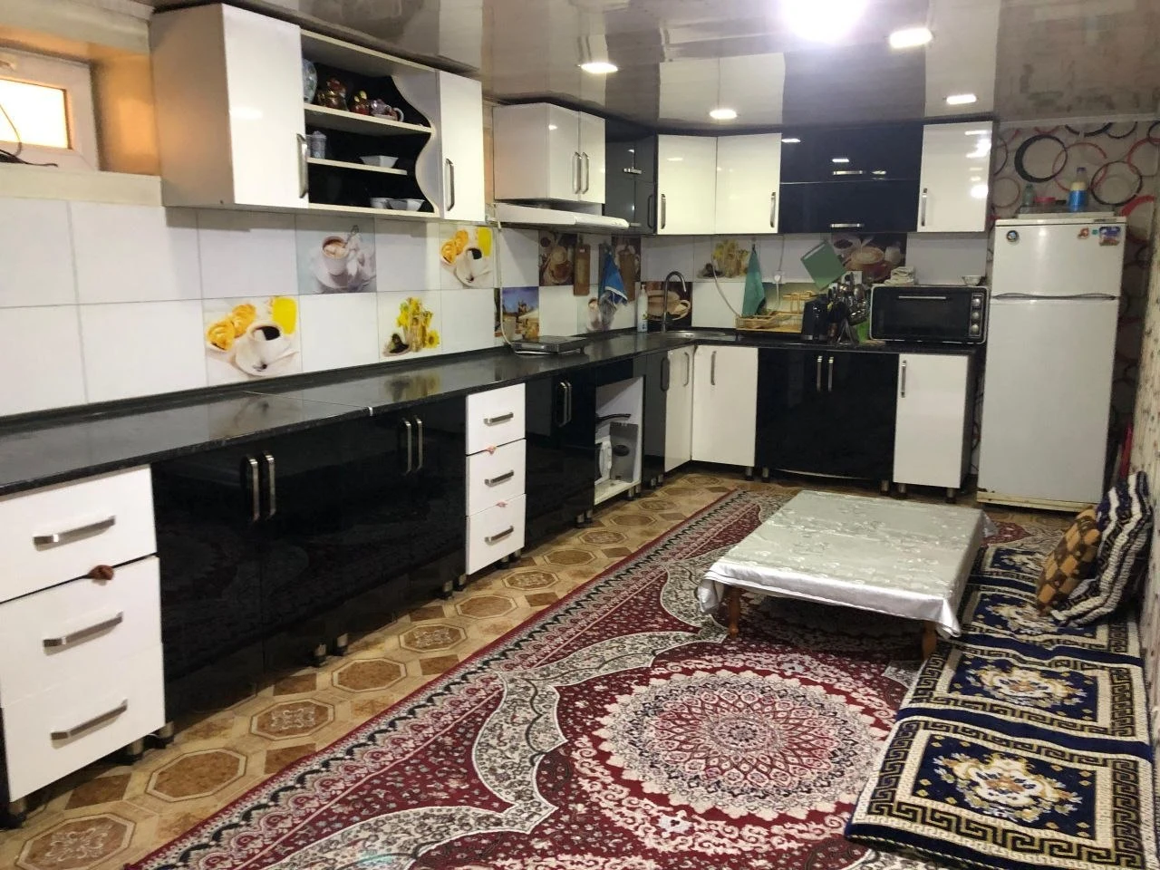2 этажный, 6-комн. дом, 500 м², 4 соток, Шохмансур