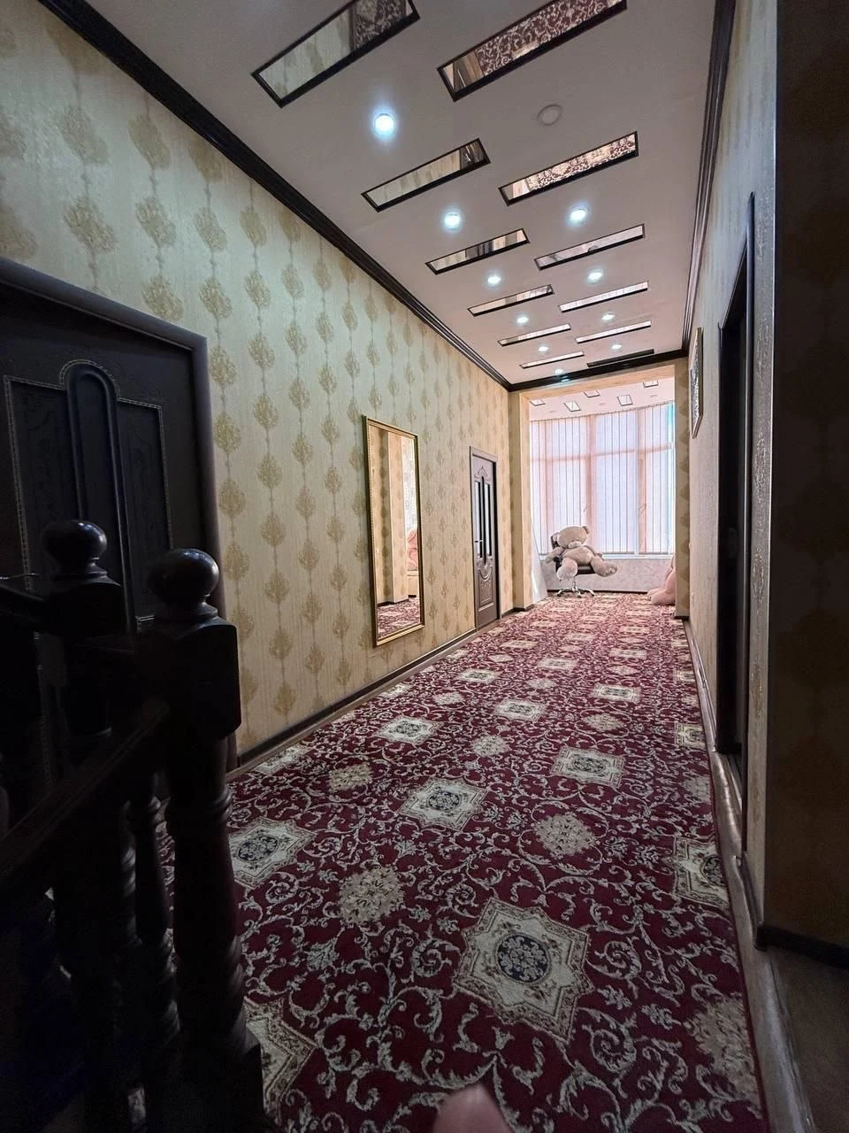 2 этажный, 6-комн. дом, 500 м², 4 соток, Шохмансур