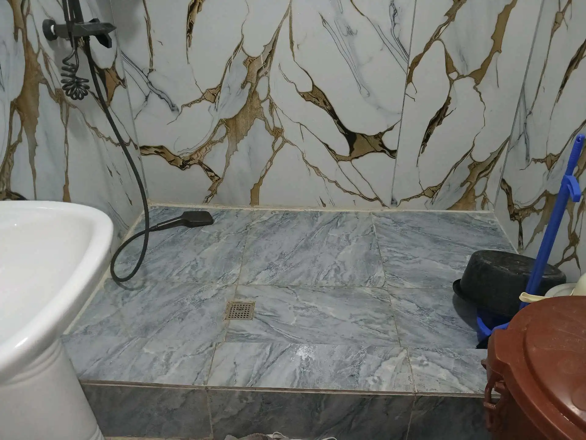 3-к квартира, 10 этаж, 66 м², фирдавси поворот Ленинград Дом 10 етажа хона 10 етажда харидори аник боша ягон сум муомила дора об свет дора