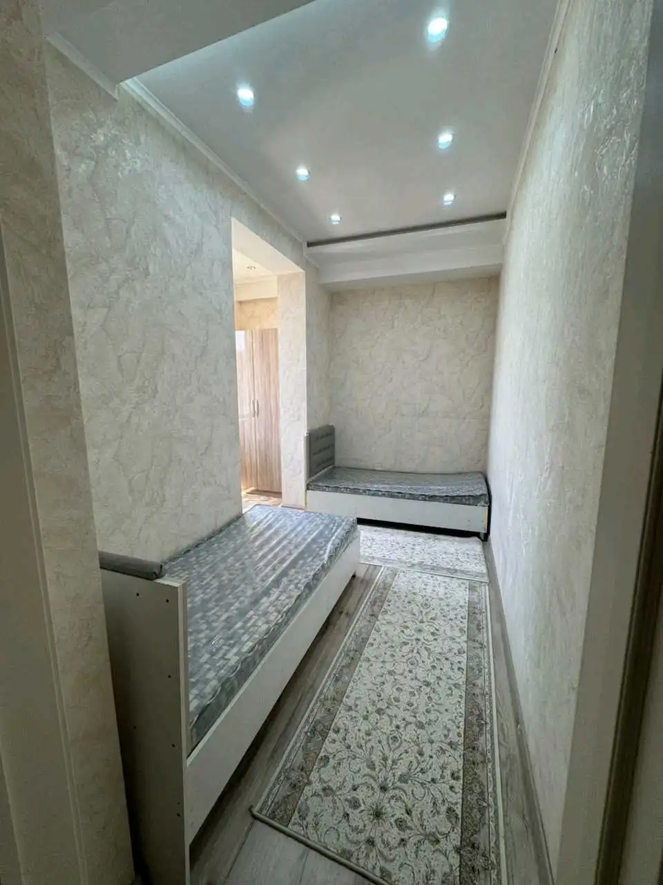 3-к квартира, 13 этаж, 90 м², фирдавси   диагностика коммерческий институт