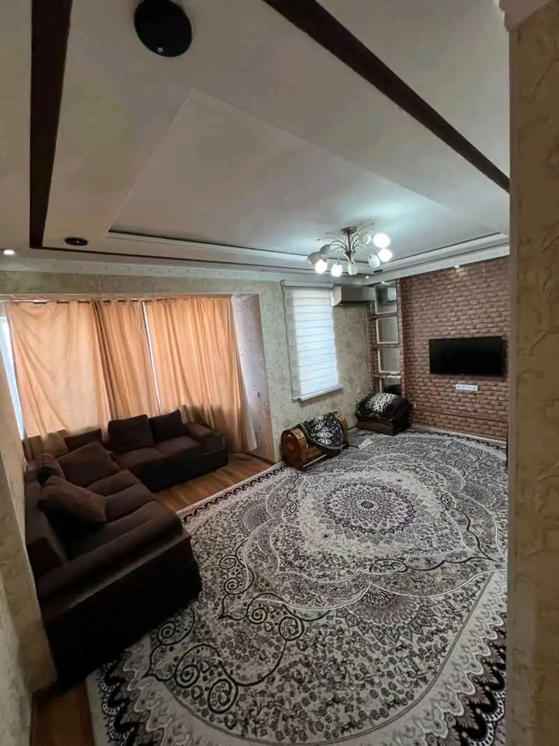 2-к квартира, 11 этаж, 75 м², цирк