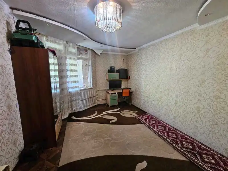 3-к квартира, 4 этаж, 57 м², Шохмансур Аэропорт