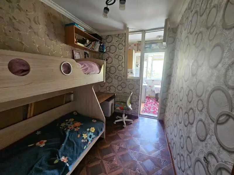 3-к квартира, 4 этаж, 57 м², Шохмансур Аэропорт