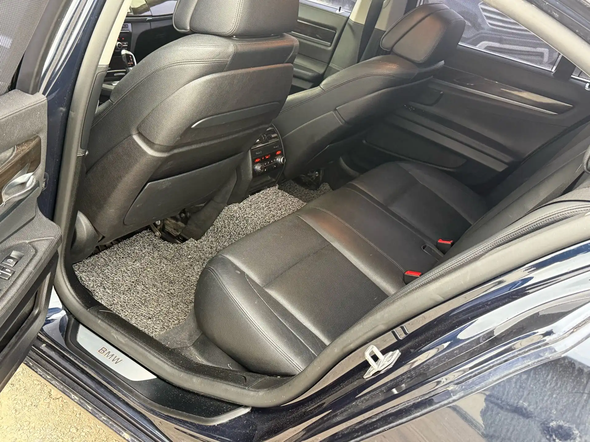 BMW 7 series 2014