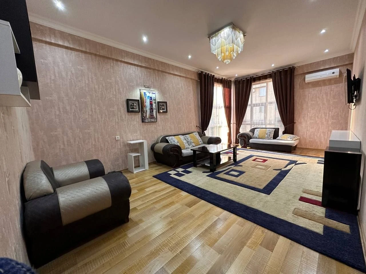 2-к квартира, 3 этаж, 90 м², И. Сомонӣ
