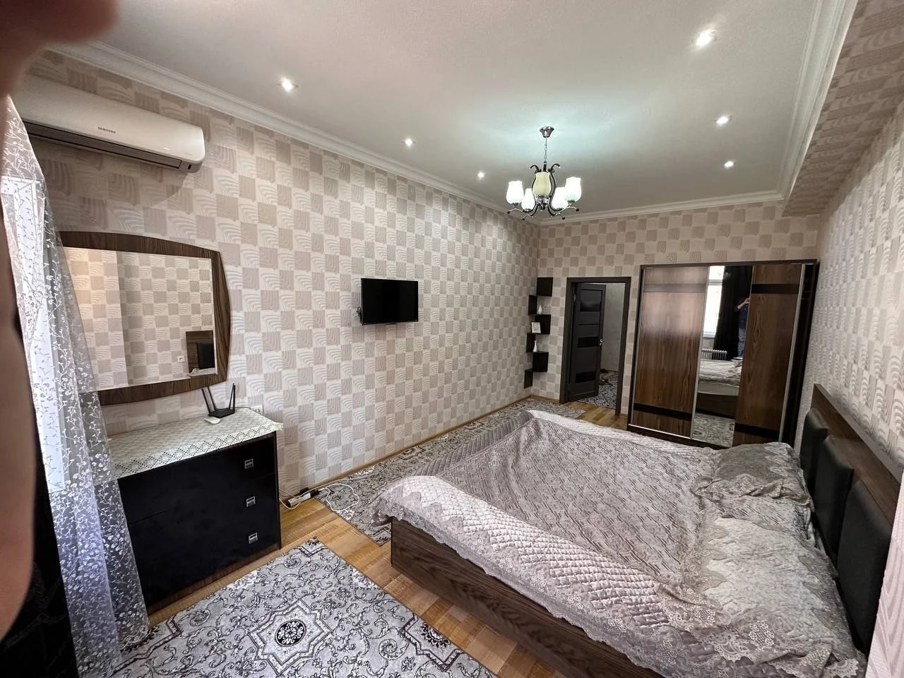 2-к квартира, 3 этаж, 90 м², И. Сомонӣ