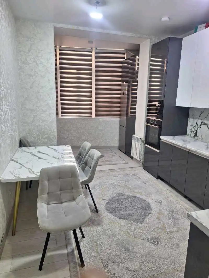 3-к квартира, 3 этаж, 110 м², Шоҳмансур, Кольцевой 3-юм База