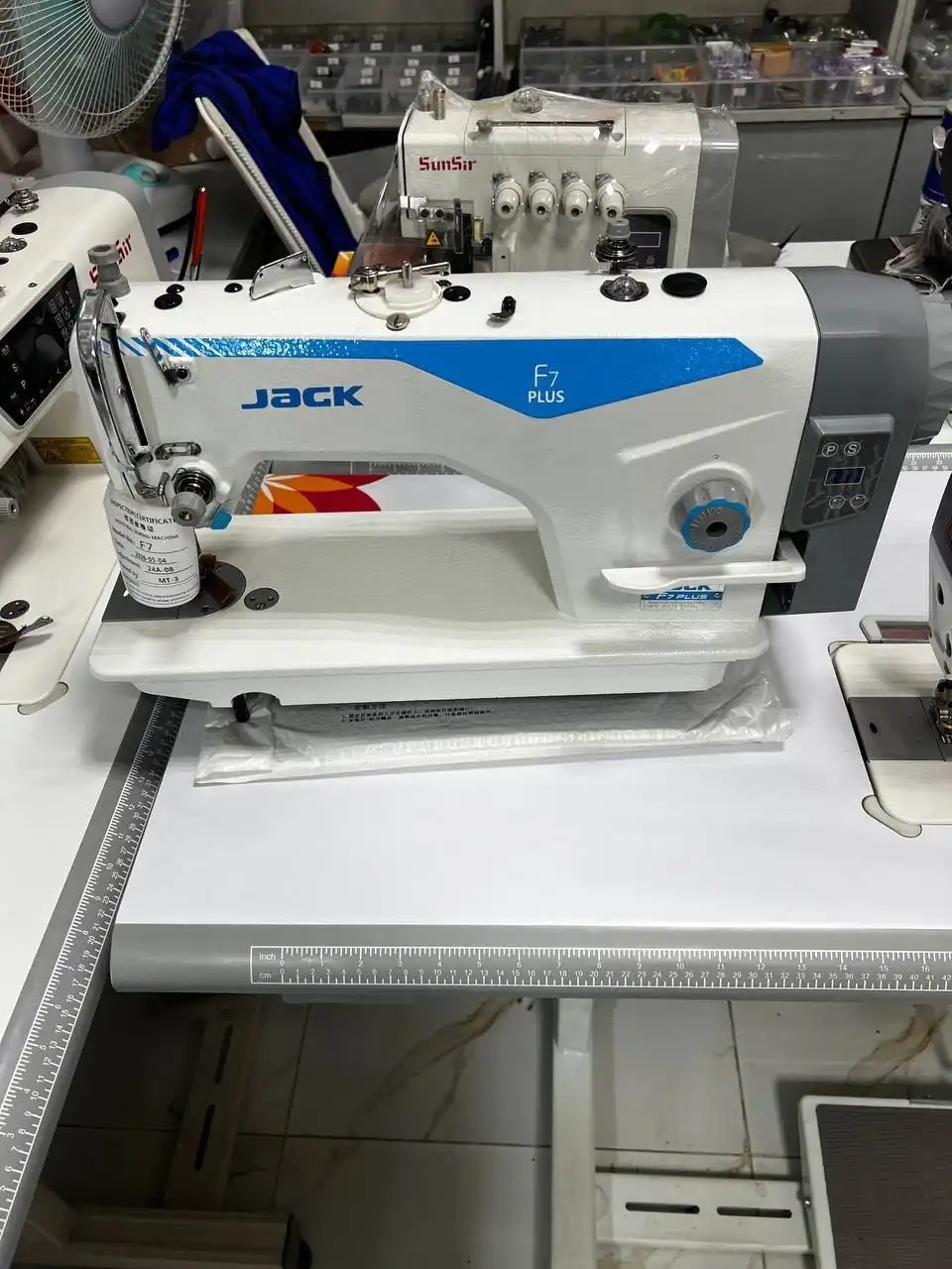 Мошинаи Дузандаги JACK F7 