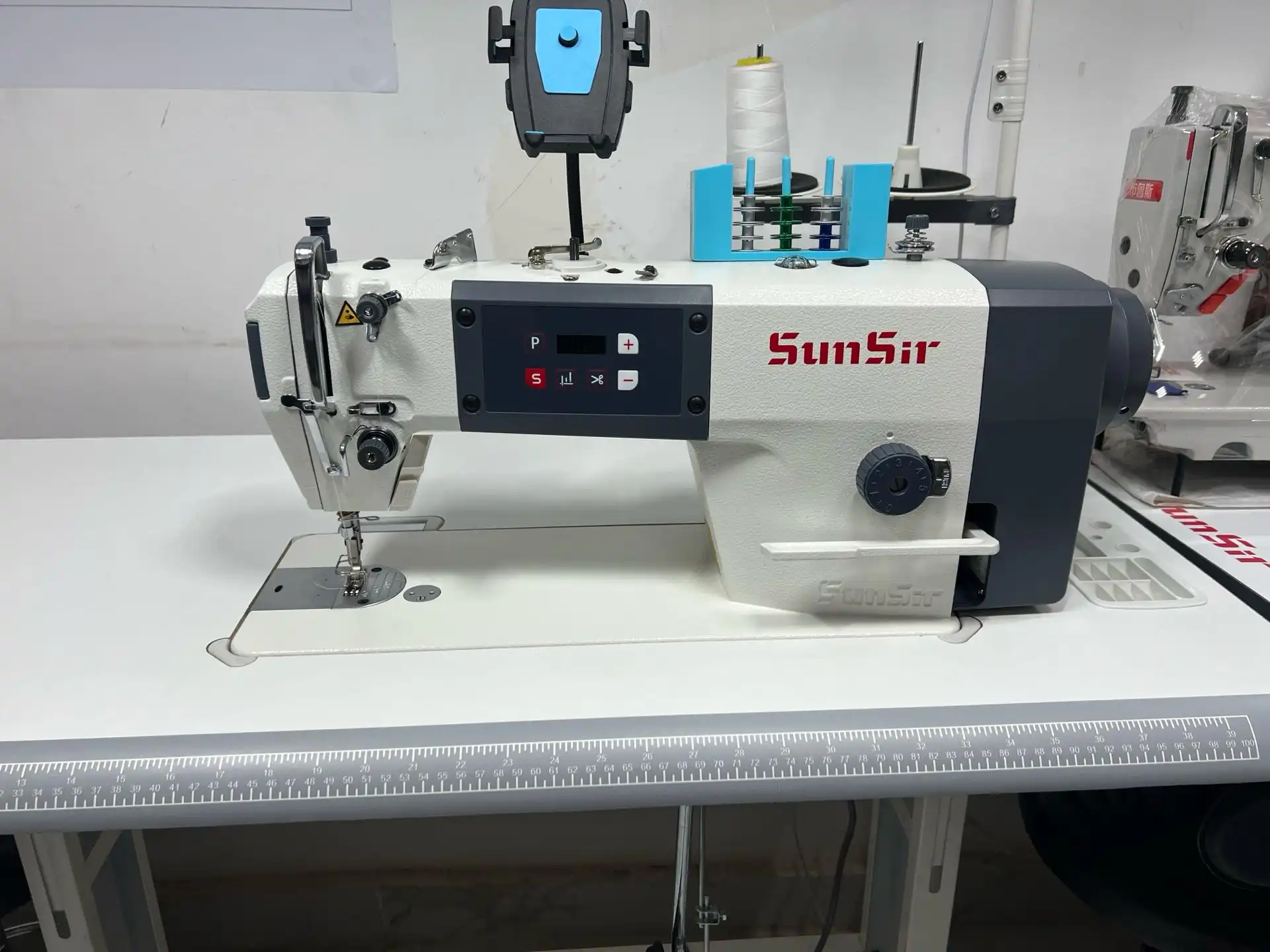 Мошинаи Дарздузи SUNSIR S2 