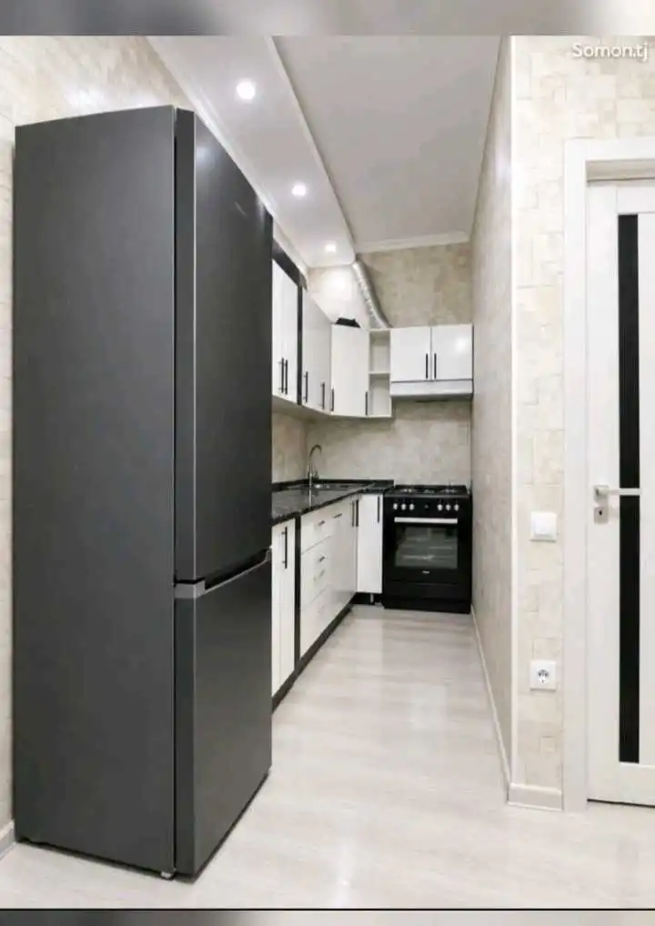 2-к квартира, 7 этаж, 57 м², 82 мкр — фото 12