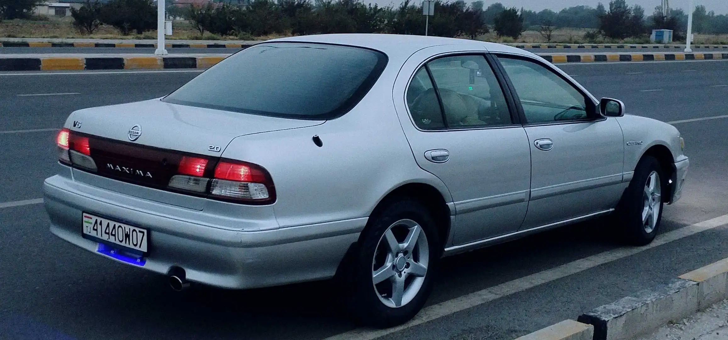 Nissan Cefiro 1996 — фото 3