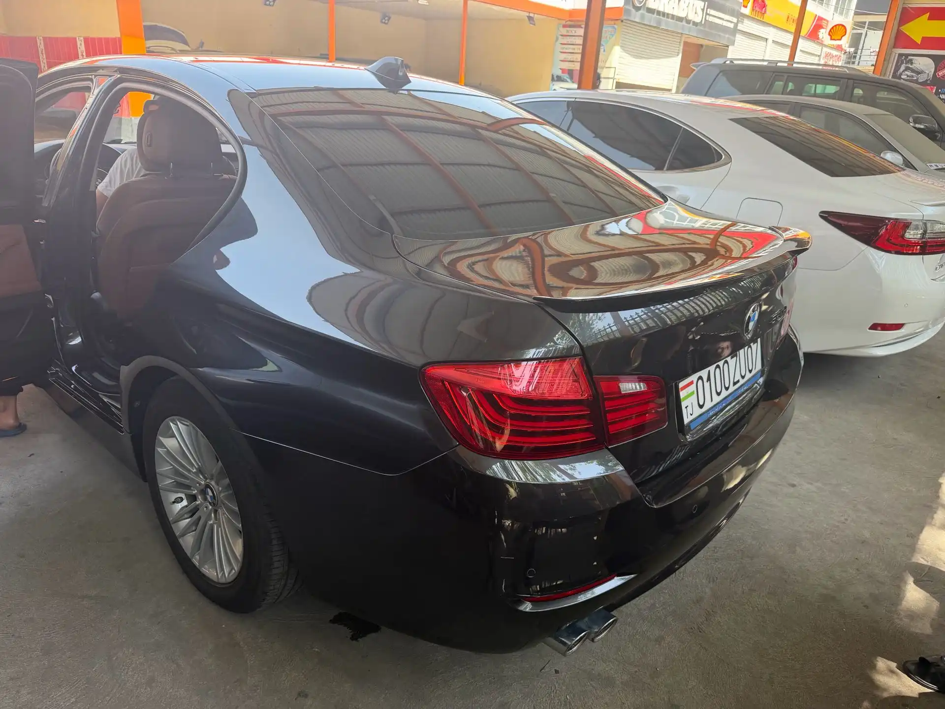 BMW 5 series 2015 — фото 4