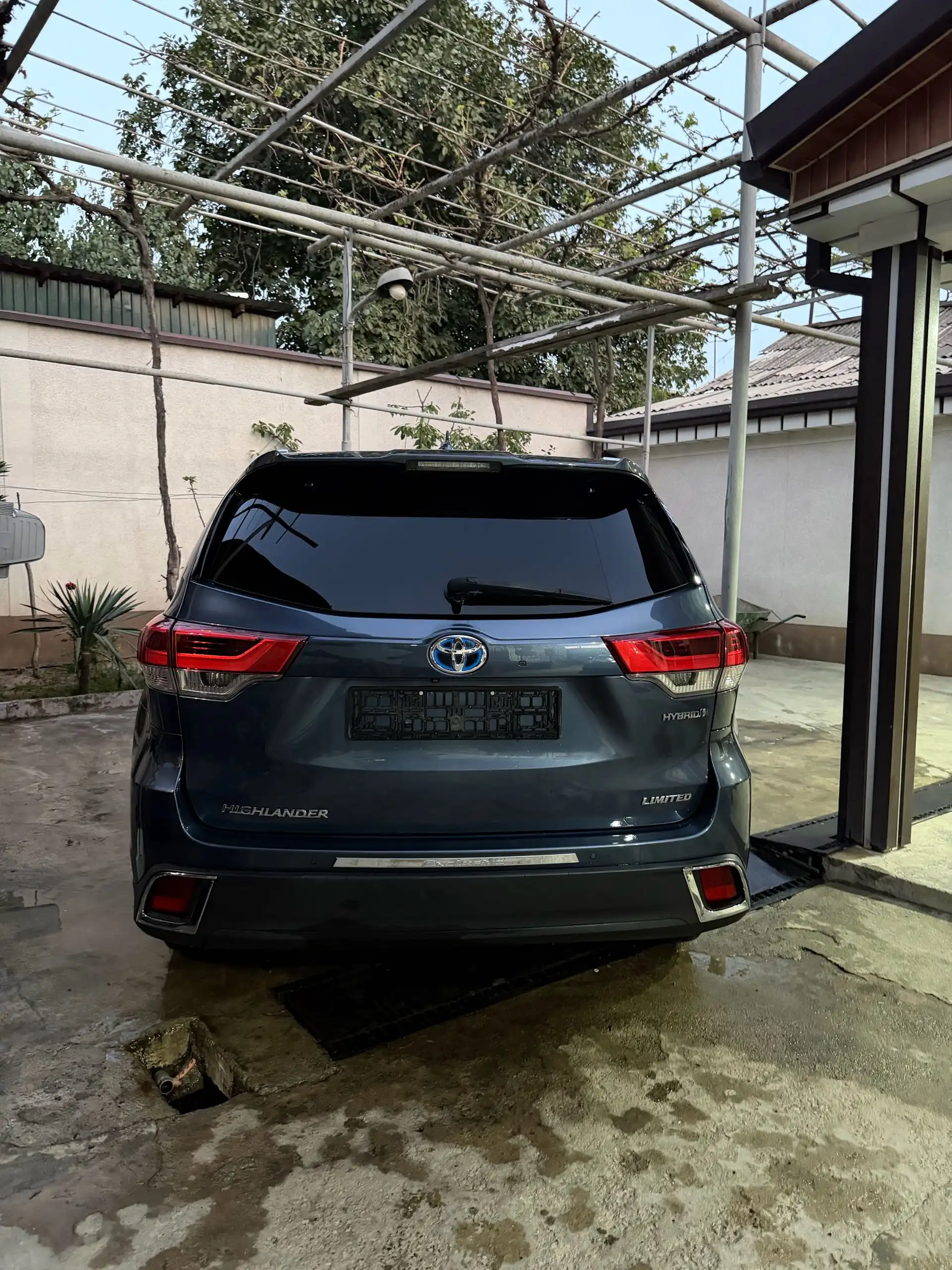 Toyota Highlander 2017 — фото 3