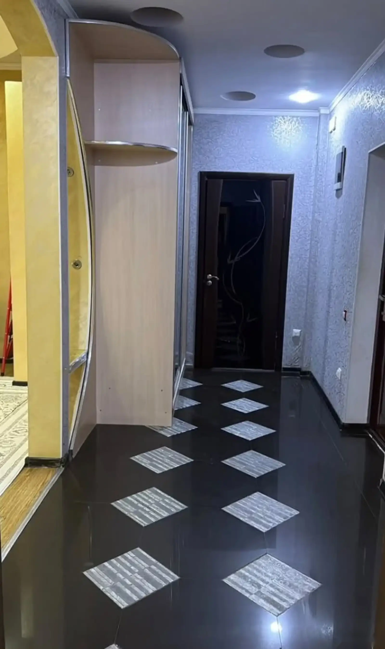 2-комн. квартира, 10 этаж, 87м², сомони — фото 3