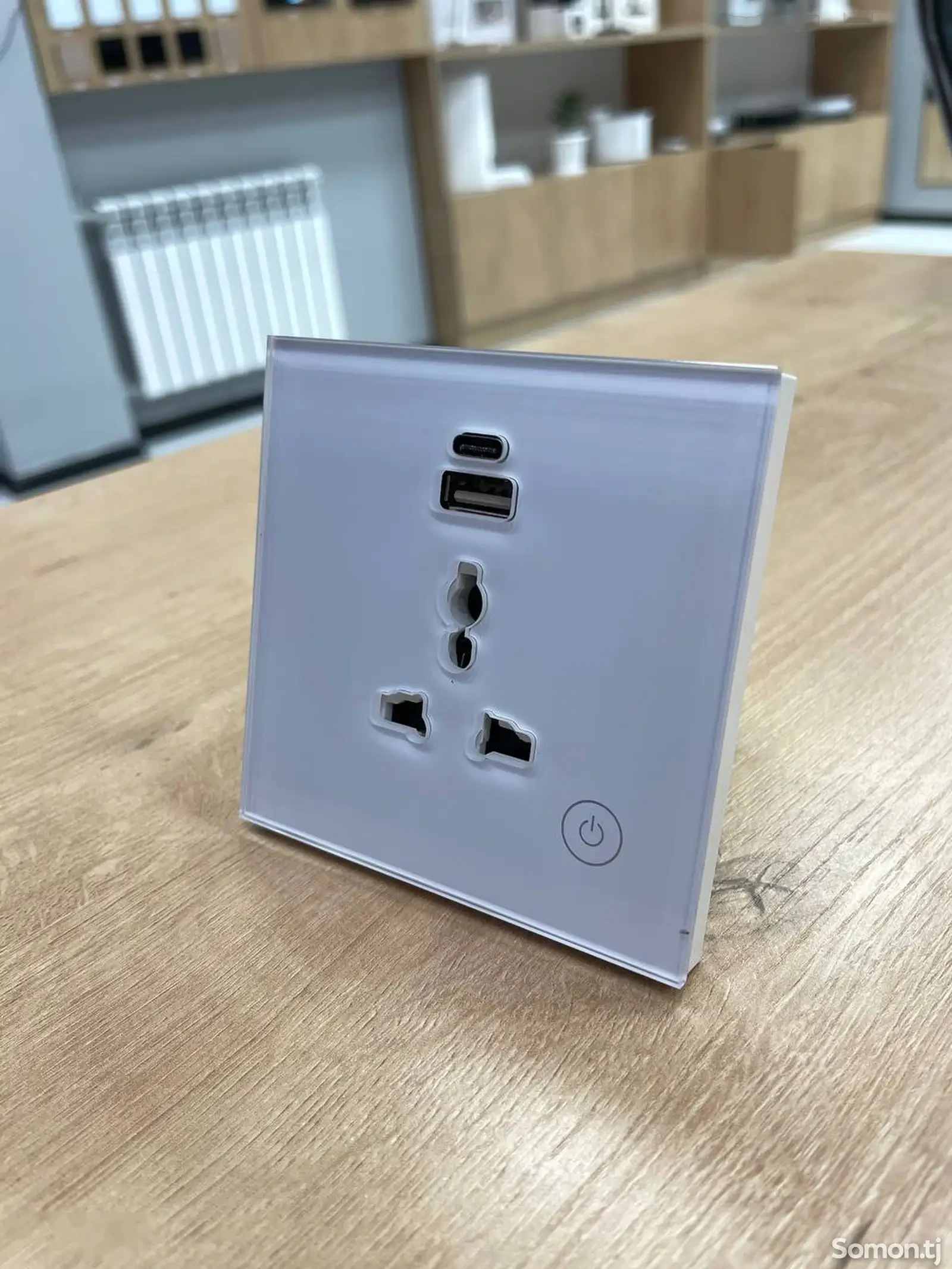 Умная розетка 220 V с USB и Type C, zigbee