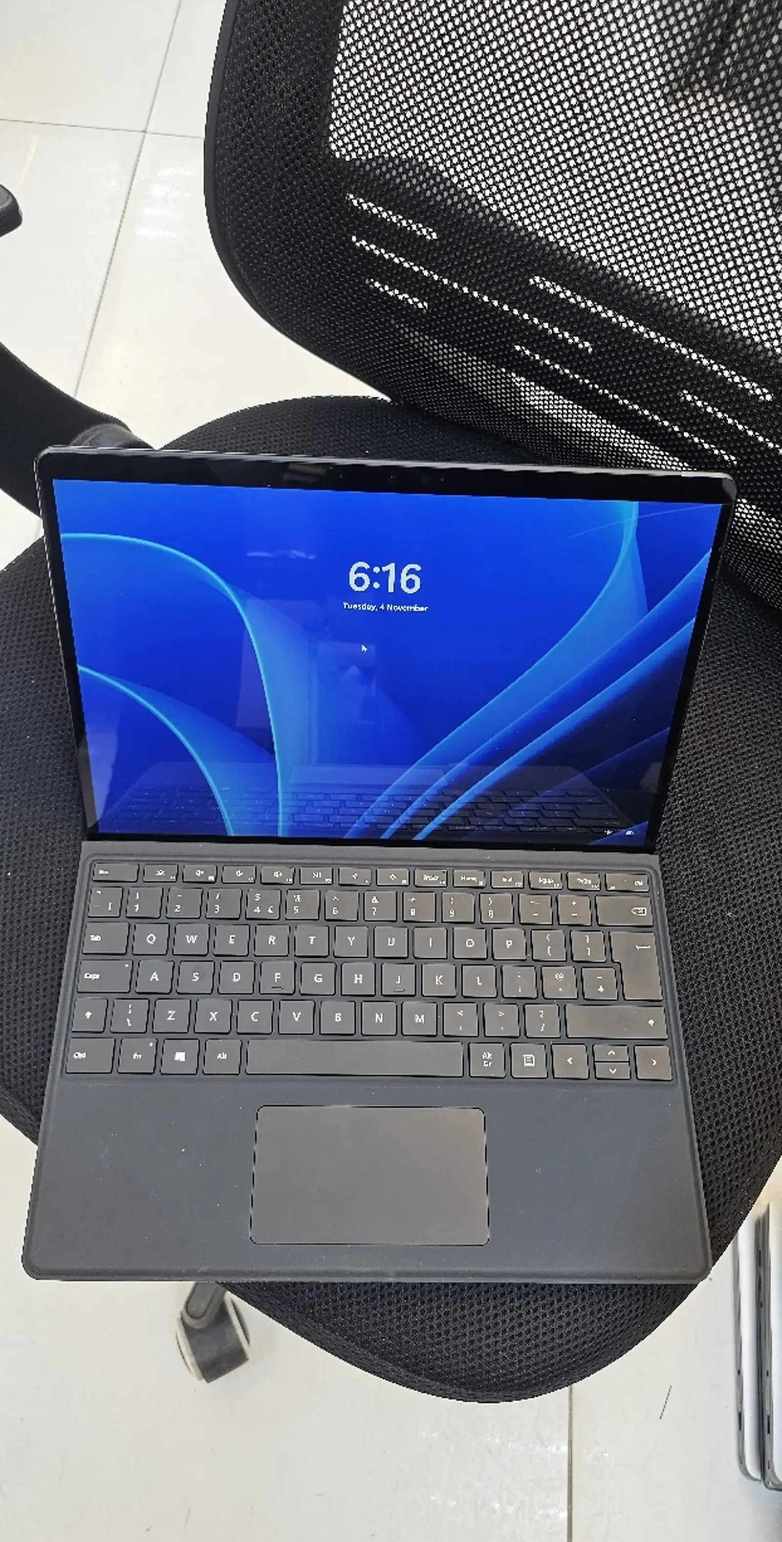 Ноутбук Microsoft Surface Pro 8