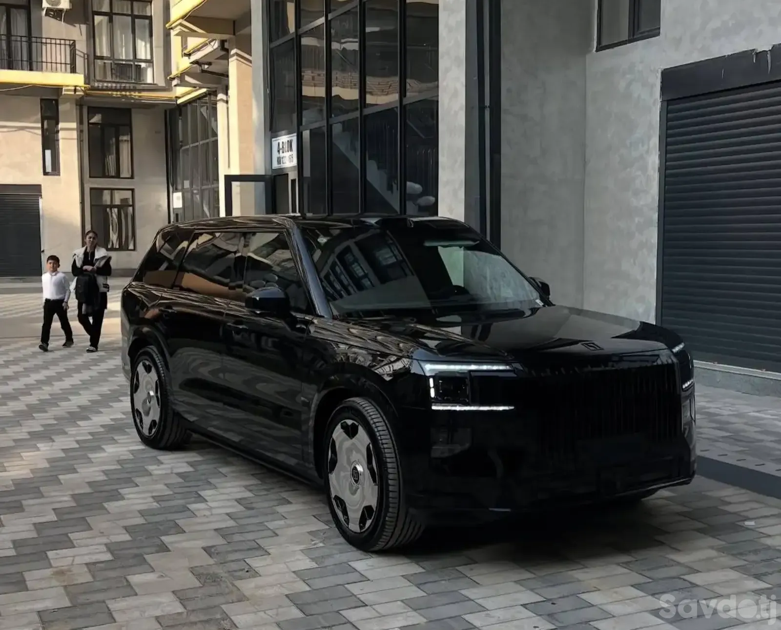 Zeekr X, 2025