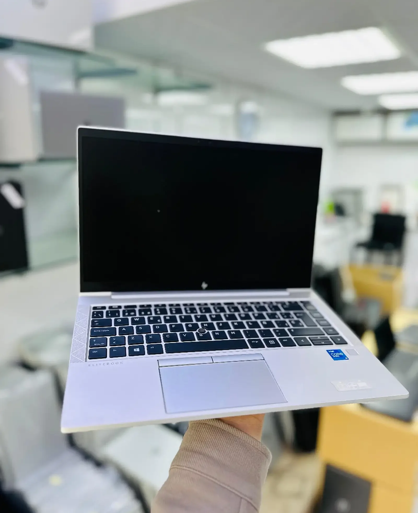 Ноутбук HP 840 g8 16gb 256gb SSD