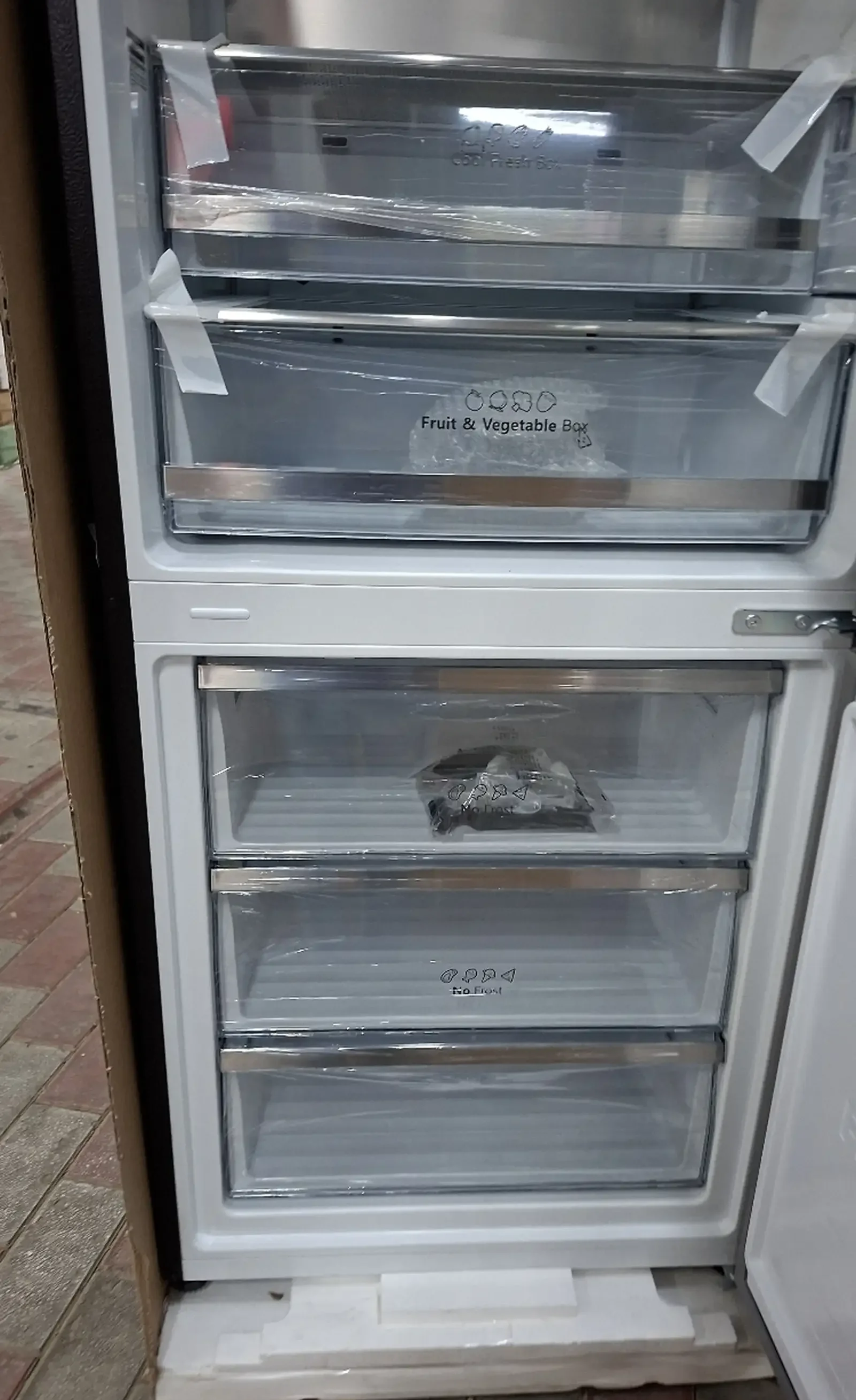 Холодильник Hisense 645