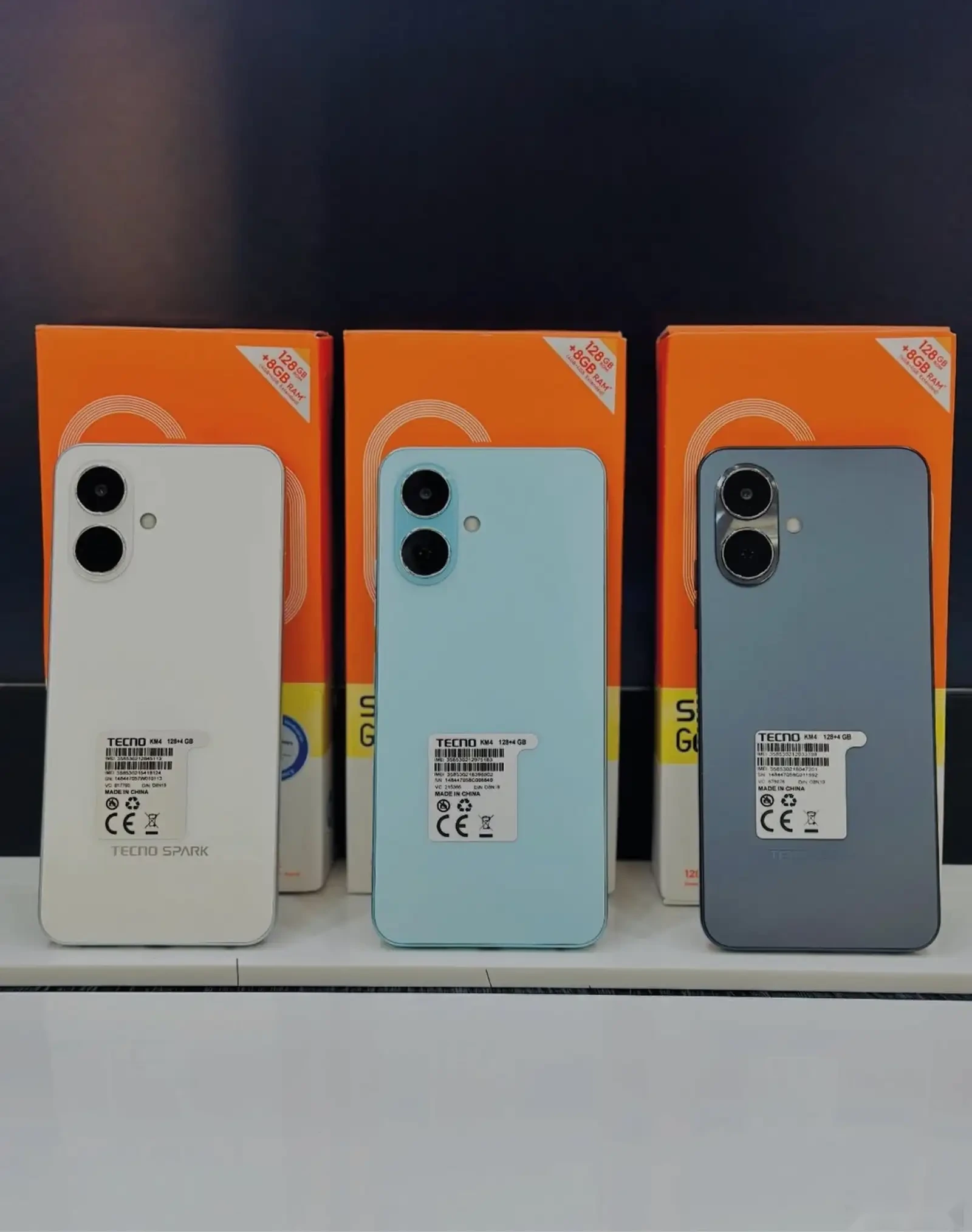 Tecno Spark Go 2 4+4/64GB — фото 3