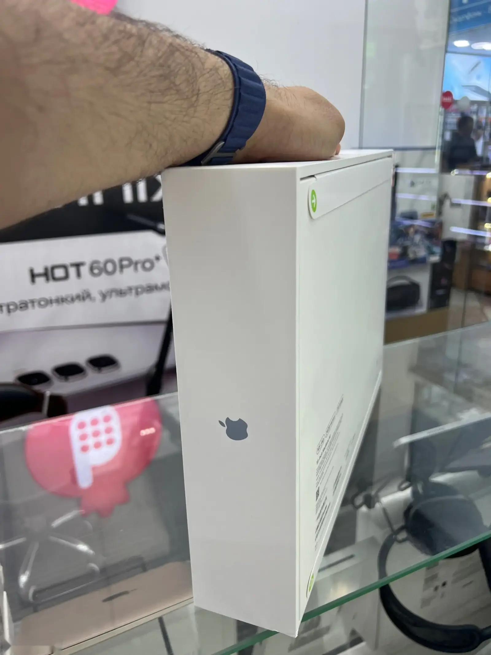 Ноутбук Apple MacBook air 24/1tb — фото 4