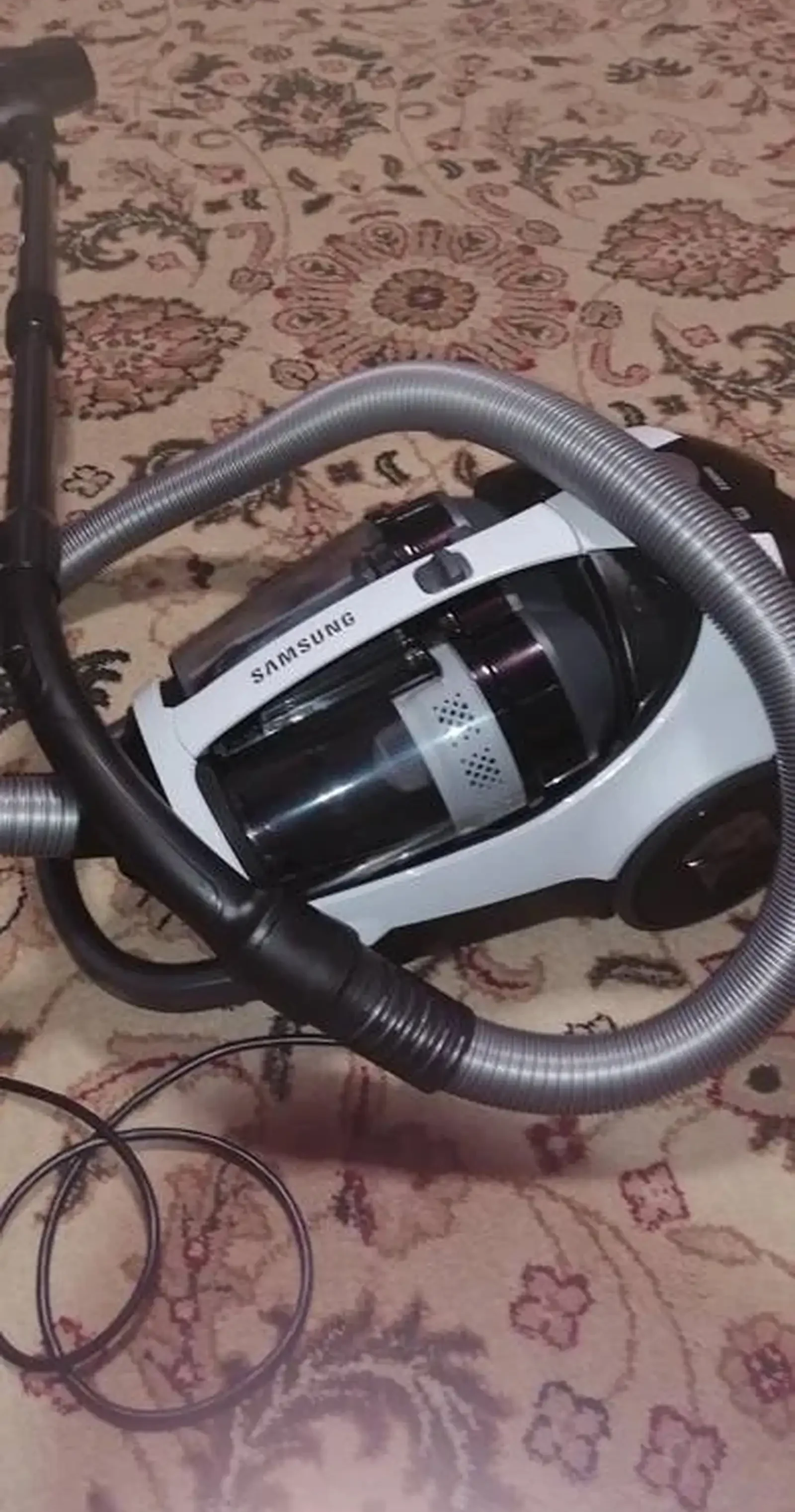 Пылесос samsung-sc8835