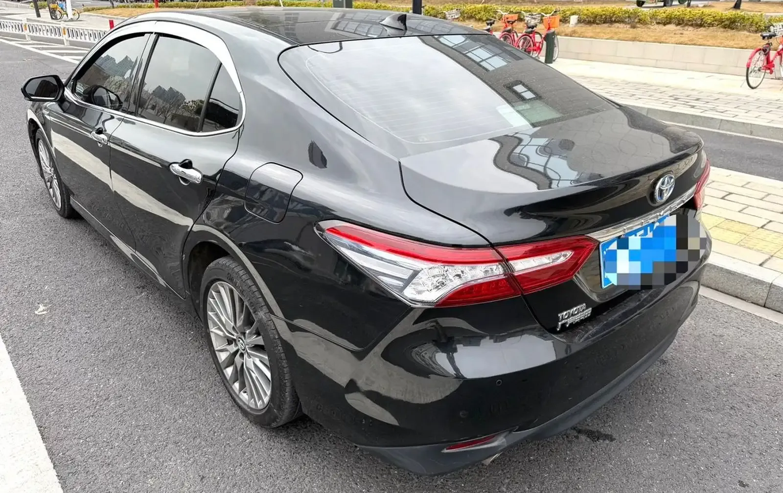 Toyota Camry, 2018