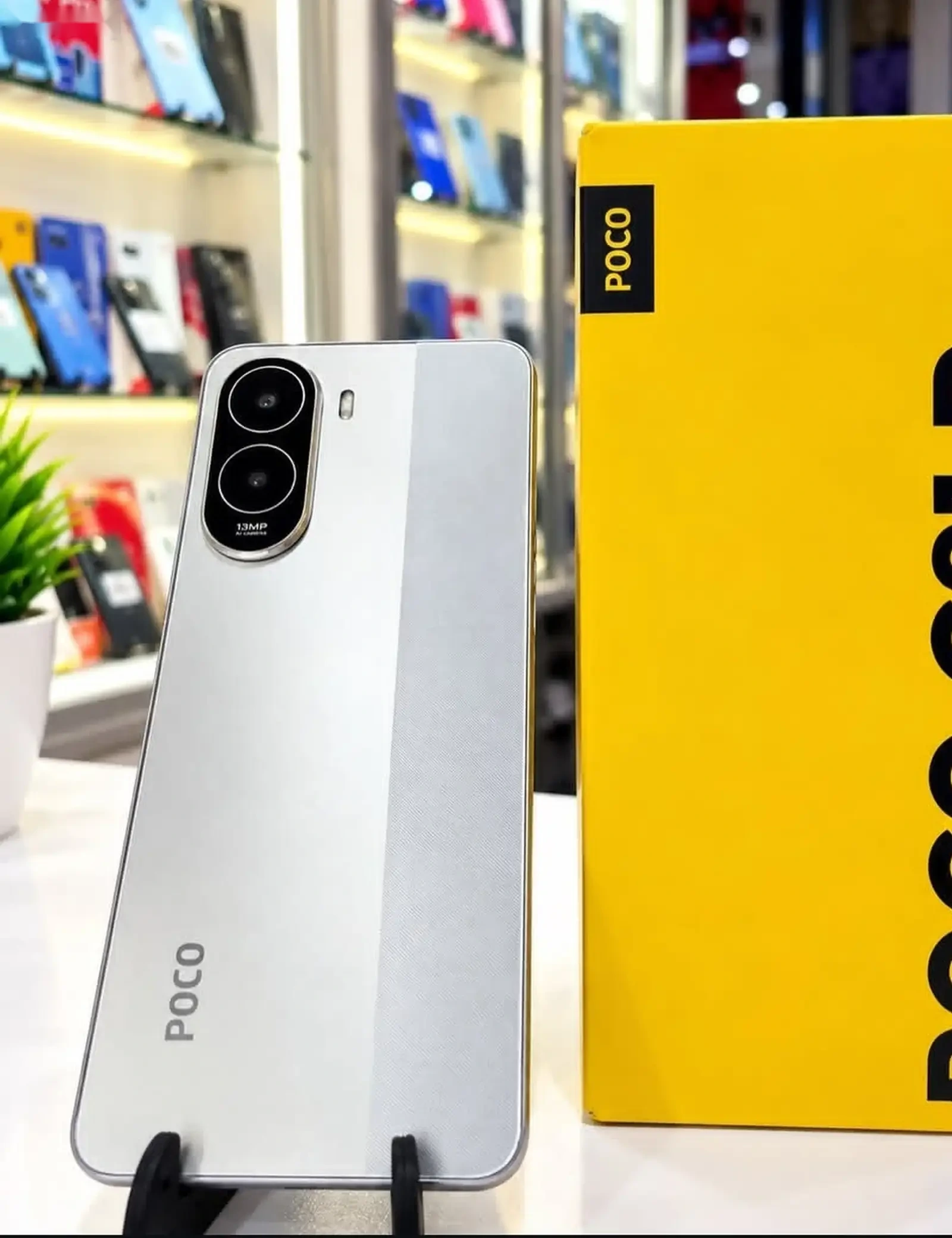 Xiaomi Poco C81pro 4/64Gb Gold 6000Мач — фото 4