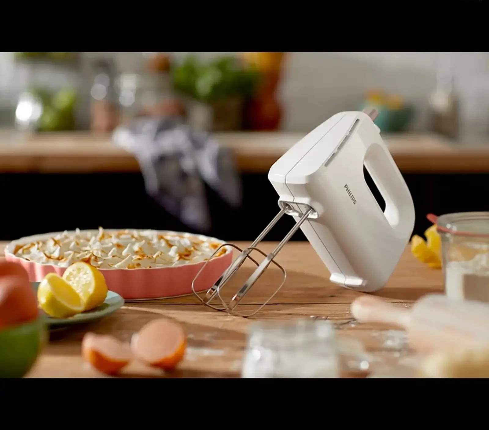 Миксер ручной Philips HR3705