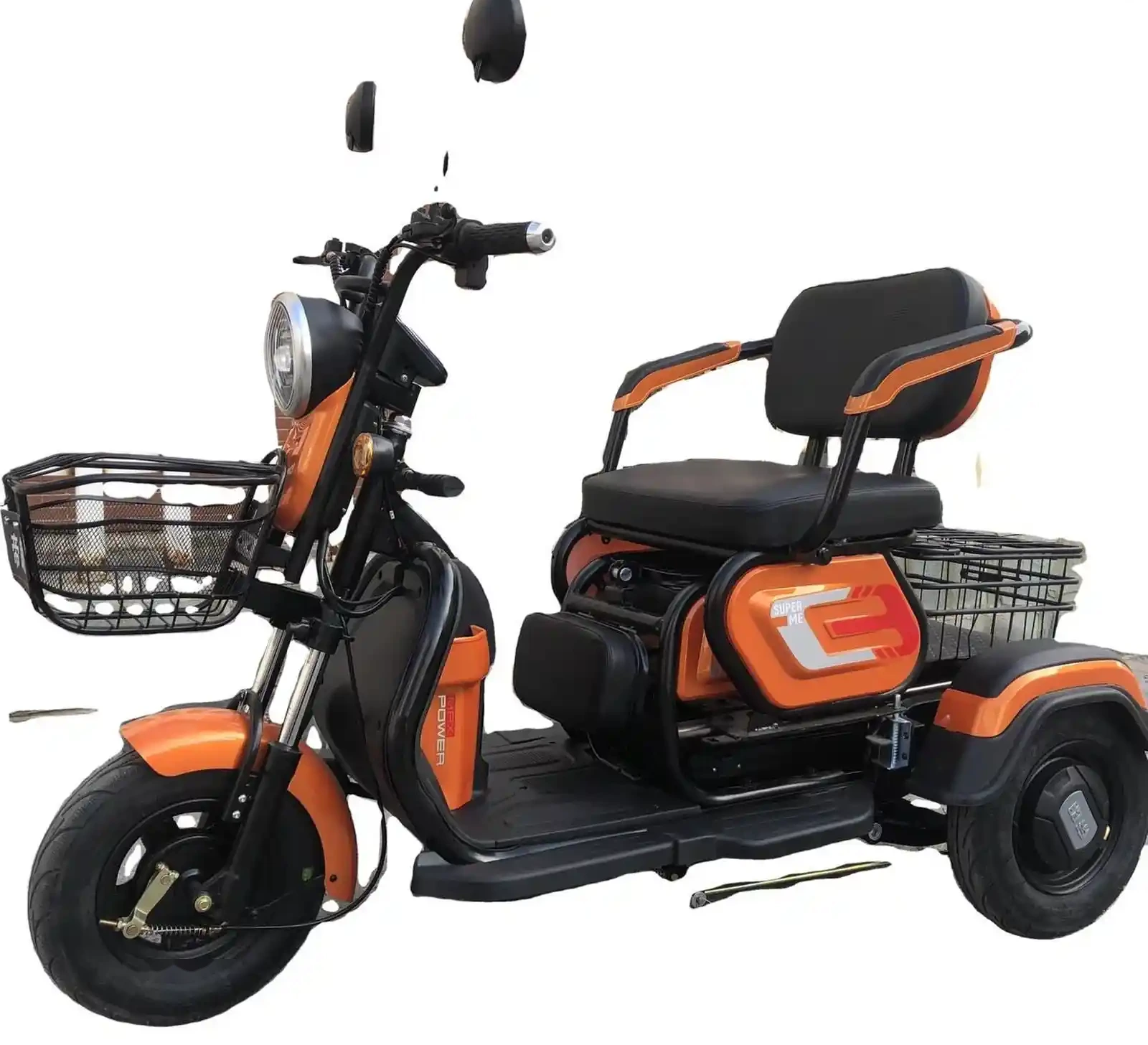 Трёхколёсный электромопед Scooter