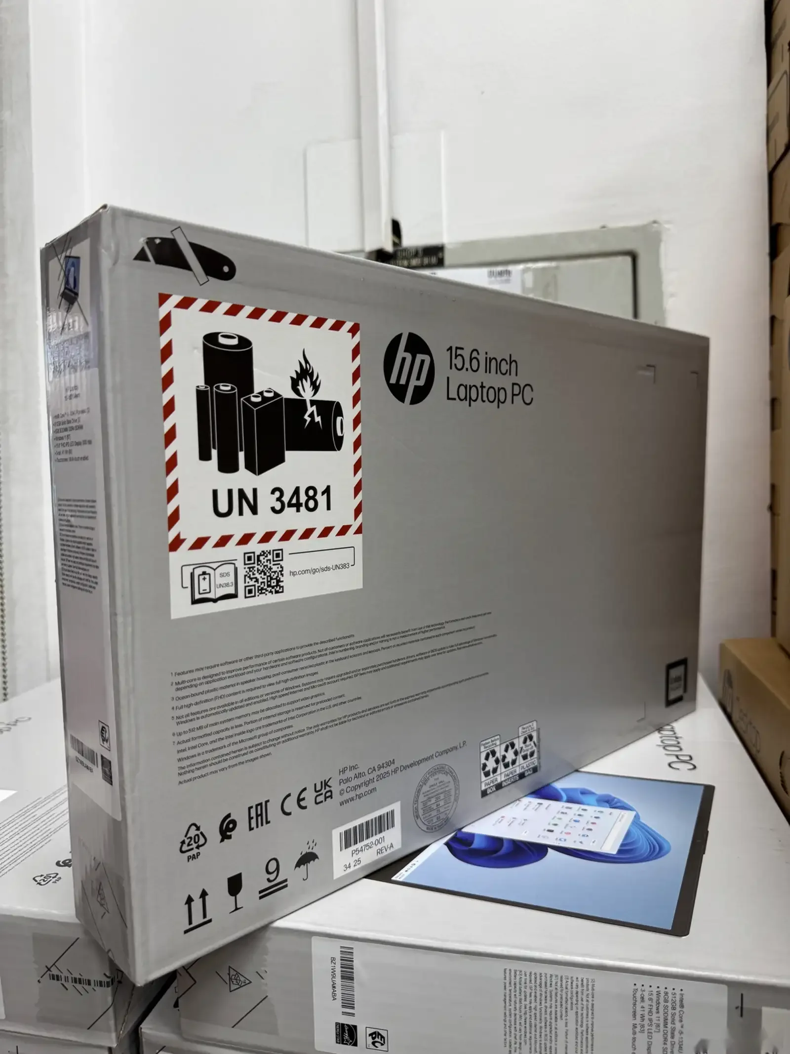Ноутбук HP Laptop 15fd0154wm i5 13th 8GB 512GB Touch — фото 3